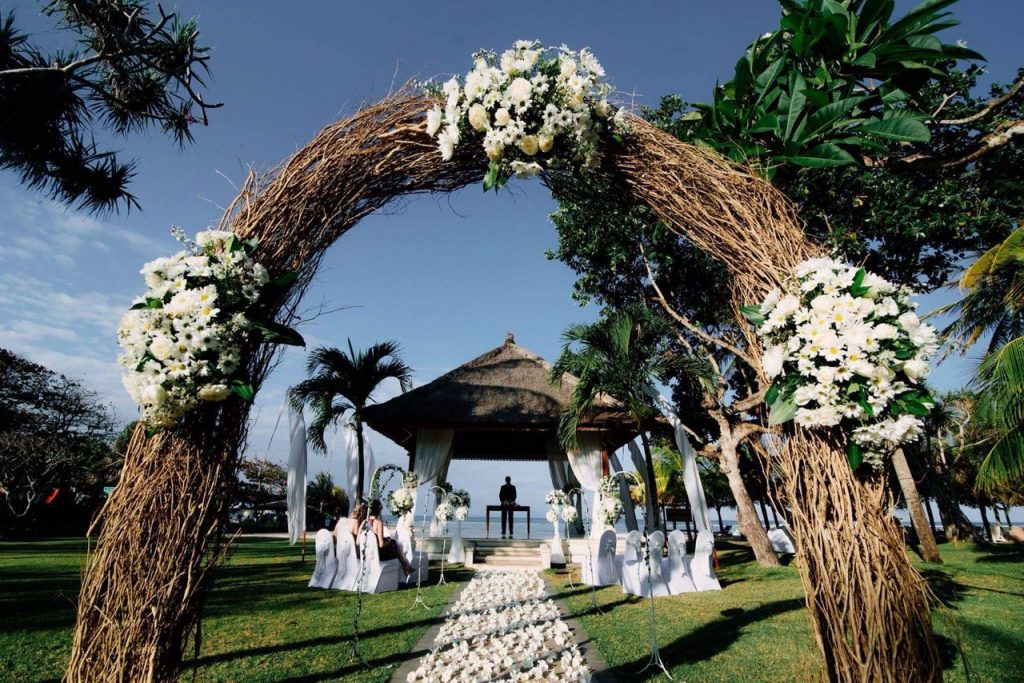 nusa dua beach front wedding