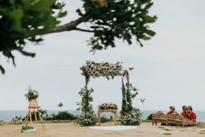 clifftop Bali wedding by Bali Moon Wedding (7)