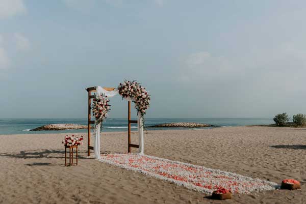 beach wedding